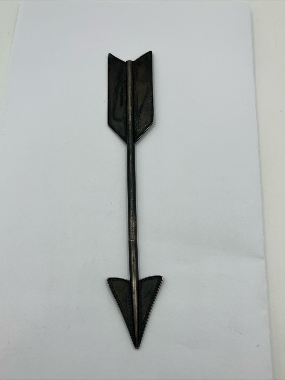 Sterling silver Arrow with removable tip. Decor figurine. 18 grams. 6.5”